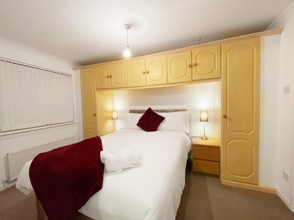 Cozy Nights Svp Detached House Villa Glasgow Exterior photo